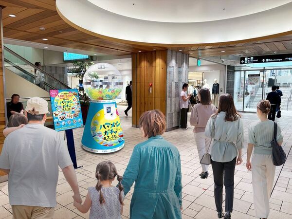 横浜駅エリア主要5商業施設が連携したグルメ回遊キャンペーン　1回1,000円で必ず1,500円または2,000円分のグルメチケットが当たる！「ハマメシガチャ」8月7日(金)～13日(木)の7日間限定開催　ジョイナス・ルミネ横浜・横浜ポルタ・スカイビル・横浜ベイクォーターが参加