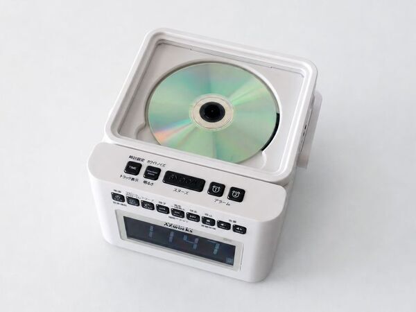 CDを「買う推し活」から「朝・昼・夜に聴く推し活」へ　充電式CDクロックラジオ「CD-CLR4J」を本日8月18日発売