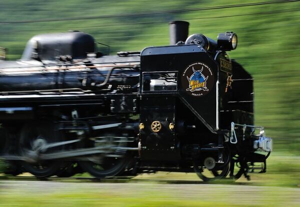 ワイルドナイツと秩父鉄道SLが4年ぶりのコラボ「SL埼玉パナソニックワイルドナイツエクスプレス」を2026年9月5日(土)・6日(日)に運行