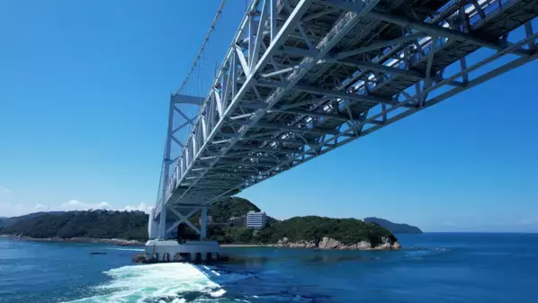 世界最大級・直径約30mの絶景！「秋のうずしおの旬」が到来　～うずしおクルーズで年間最大級の「秋の大潮」を体感～