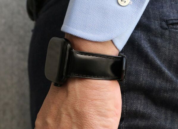 Apple Watch用バンド専門ブランド「KUROCURRANT(クロカラント)」最上位ライン「Prestige コレクション」第3弾として新喜皮革の高品質なコードバンを使用した「Prestige CORDOVAN(プレステージコードバン)」を8月20日に発売