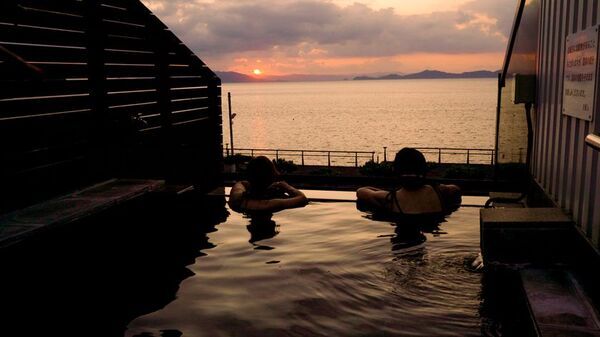 湯の児温泉 海と夕やけ、「でかくっか水俣キャンペーン」に参加　9/19～10/15の宿泊予約で最大10,000円の宿泊補助　さらに1泊につき1,000円分のお買い物チケットもプレゼント　8/28より予約受付開始