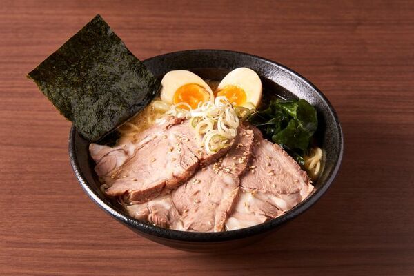 創業50年、大田区のローカルラーメン店に異変　深夜に訪れる訪日外国人客が前年同期比5倍に！