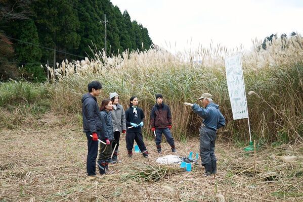 京都・美山「かやぶきの里」で、地域文化を一年かけて体験する少人数制の年間プログラム「カヤ・キャン美山ぷらす2026」参加者募集
