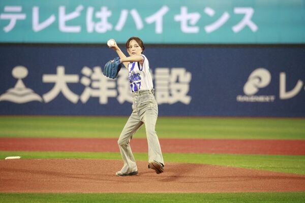中日ドラゴンズ戦で「ハイセンス 大画面テレビ DAY」を開催　相川七瀬が始球式に登場！惜しくも2年連続のノーバン投球ならず