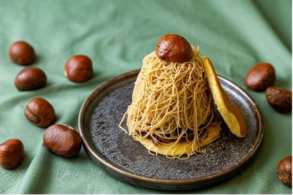 和洋折衷スイーツのあんことバターの専門店「熱海ばたーあん」に秋がやってくる！栗をまるごと1粒包んだ秋限定の「熱海ばたーあんパン」が9/5(土)に発売