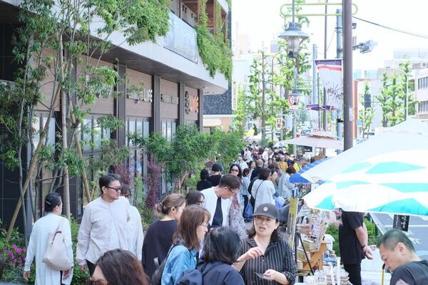東京・目黒通りの歩道が48時間だけ約100店舗の「マルシェ通り」に変わる　「第16回目黒マルシェ」10/31・11/1開催