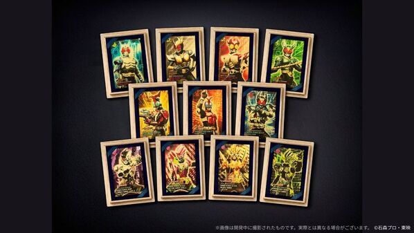 『仮面ライダーエグゼイド』放送開始10周年記念　純金カードと1g純金立像を10月2日より数量限定で販売