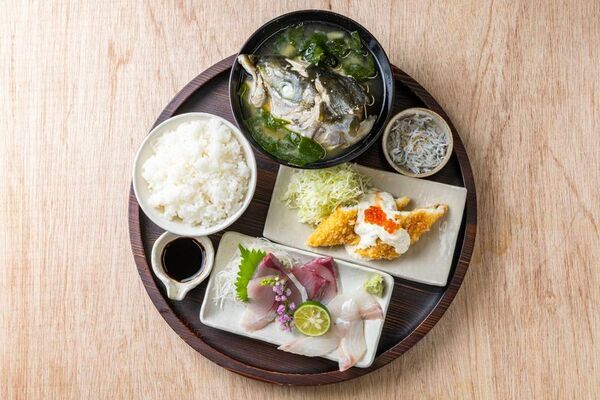 「食べて運気も出世する!?」縁起魚が大集合！小田原漁港直送「出世魚祭り」開催　ブリ・スズキ・カンパチなど、成長とともに名を変える“出世魚”を豪快に味わう！