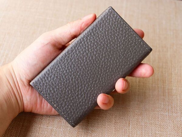 片手で開いて1秒で取り出せる本革名刺ケース「Saggio-サッジョ-」をMakuakeで先行販売