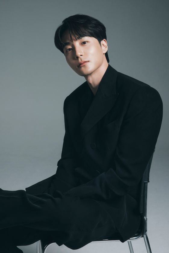 年末コンサートが5年連続で全席完売！韓国の大人気シンガーソングライターRoy Kim　待望のアジアツアー日本公演『2026-27 ROY KIM LIVE TOUR [R:O:Y] in TOKYO』2027年2月6日(土)　豊洲PITで開催決定！