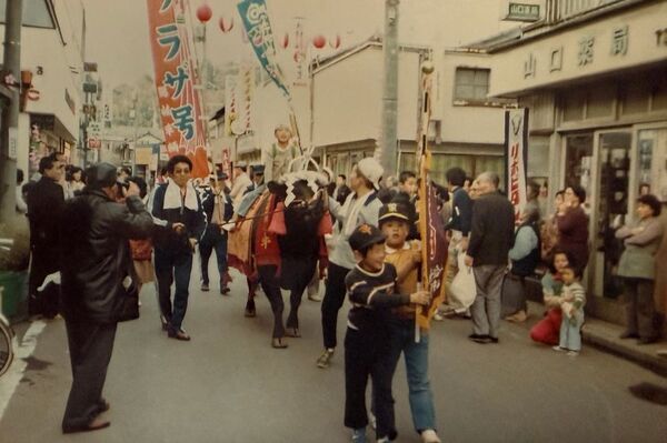 隠岐プラザホテル、10月11日「一夜嶽牛突き大会」で約40年ぶりに名を復活させた「プラザ号」が横綱戦に出場　特別観戦体験プランも募集