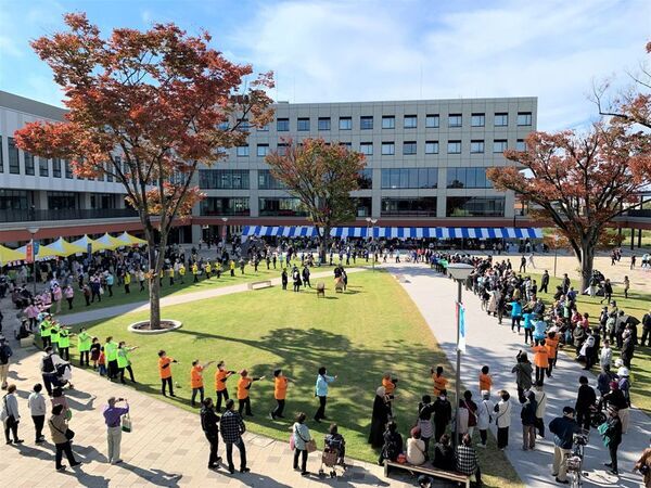 【10月25日(日)】地域・大学・金融機関がつながる「はなはた文教マルシェ」を開催します！