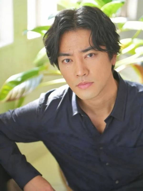 俳優・桐谷健太さんが情熱全開の熱血社員役に！「プラントに、一直線。」に突き進む姿をパワフルに体現！レイズネクスト初のTV CM第1弾『プラントに、一直線。会議室』篇～2026年10月3日(土)より全国放映～