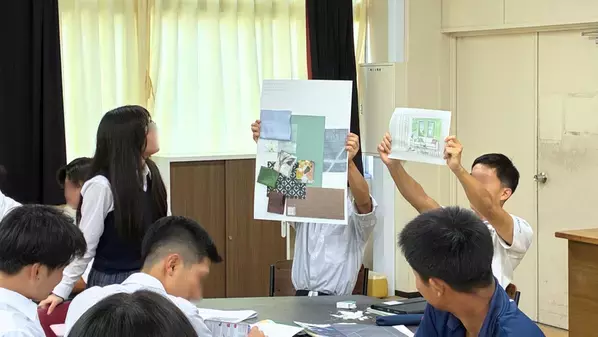 「脱グレージュ」に高校生が挑戦！オーダーカーテンのジアスが地元・大宮科学技術高校で産学連携授業を実施