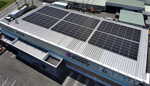 あづみの店が「オール電化＆太陽光発電導入」へ一新！～エネルギー構成の見直しで、CO2と電気代を大幅削減～