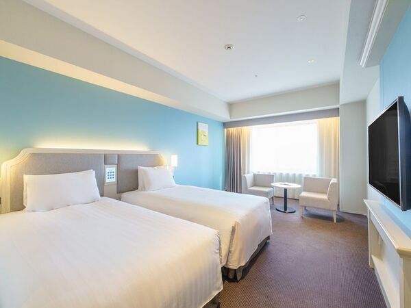 リーベルホテル大阪、サンタがお部屋にプレゼントを届けてくれる！クリスマス宿泊プランやクリスマスビュッフェが登場！