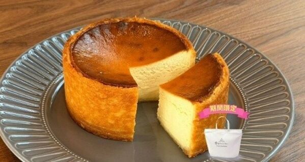 手作りフィナンシェ専門店「幸せのパンケーキ　スイーツテラス」米粉スイーツへリニューアル　人気のフィナンシェが小麦粉から米粉に。6種のジェラート×5種のドリンク×3種のフィナンシェから自由に選べる新商品「ジェラドリ」も新発売!!
