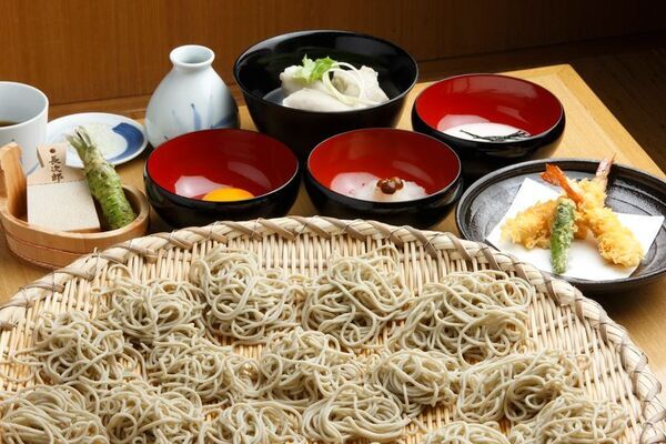全国5店舗の「やぶそば」で「新そば食べ放題」を実施　希少な石臼挽き国産そば粉100％使用　江戸三大老舗蕎麦で唯一の食べ放題プラン