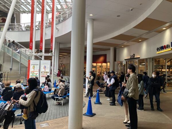 天高く澄み渡る秋空に 粋なJAZZが響き渡る 2日間　第21回 さいたま新都心JAZZDAY開催　今年の17時からの「けやきひろば」での演奏は、心が躍り出す「スイングジャズ」！