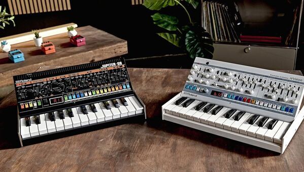 「JUPITER-8」を継承したモデルとオリジナル設計の新モデル。「Roland Boutiqueシリーズ」2機種を発売