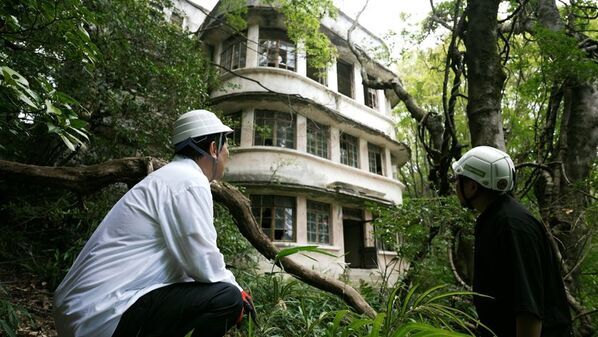 《ピエール瀧》が《廃墟》を巡る地上波冠バラエティ「ピエール瀧のあなたのことを廃してます」KBCテレビで11月5日より木曜深夜放送！