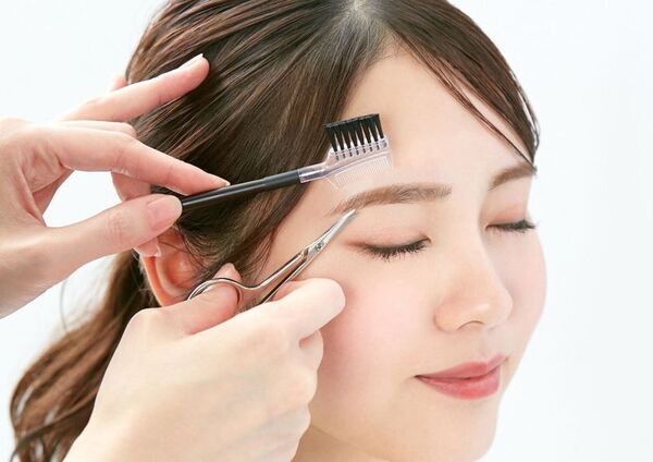 鹿児島中央駅直結、忙しい毎日に便利な美容スポットがリニューアル！眉カットからヘアセット、メイクまで。日常の身だしなみも特別な日の準備も駅チカで「アトリエはるか アミュプラザ鹿児島店」11月6日(金)リニューアルオープン