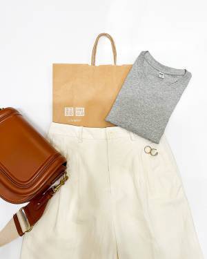 名品ボトムスに「夏バージョン」？！【ユニクロ】タックワイドボトムスが「着心地」抜群？！