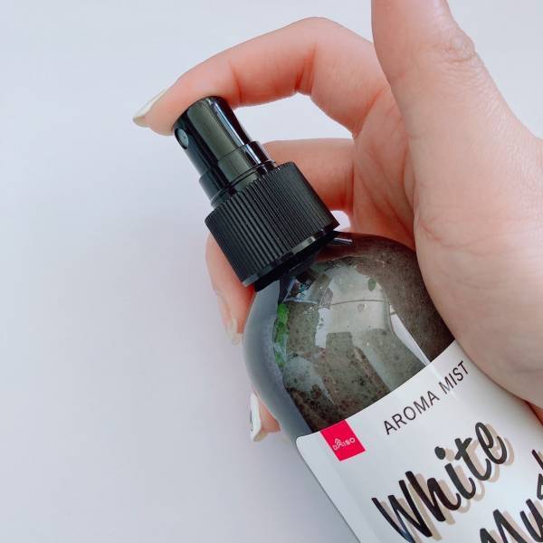 コスパよし香りよし！【ダイソー】の「アロマミスト」は“ホワイトムスク”で決まり◎