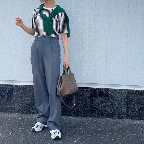 「コスパ最強ですッ！」【ユニクロ】SNSで大バズり中♡ 噂の「細ボーダーT」とは？