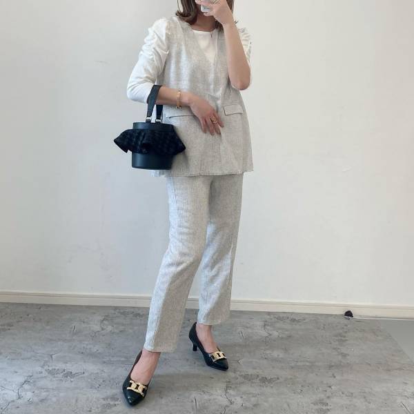 《全色買い》案件です♡ 【GU】在庫消える前に急げ！ 大人気「ボリュームスリーブT」