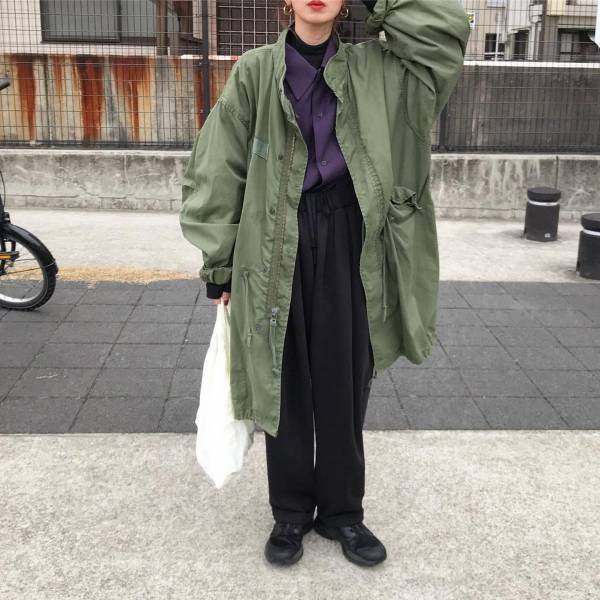 ちょうど欲しいやつだ！！【ユニクロ】ワーク感がたまらん♡ 半端袖「値下げシャツ」