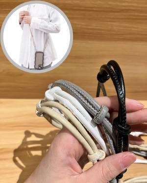 あ、『絶対使えるやつ』だ♡【3COINS】お値段以上におしゃれ！ 人気「スマホストラップ」