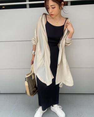 イロチ買いすべきです！！ヘビロテ確実！？【ユニクロ】歩きやすさも◎“リブロングスカート”がとても可愛い