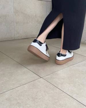 イロチ買いすべきです！！ヘビロテ確実！？【ユニクロ】歩きやすさも◎“リブロングスカート”がとても可愛い