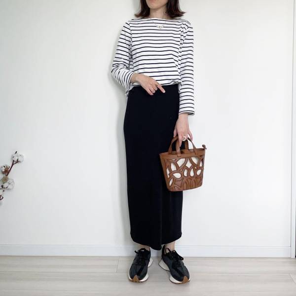 イロチ買いすべきです！！ヘビロテ確実！？【ユニクロ】歩きやすさも◎“リブロングスカート”がとても可愛い