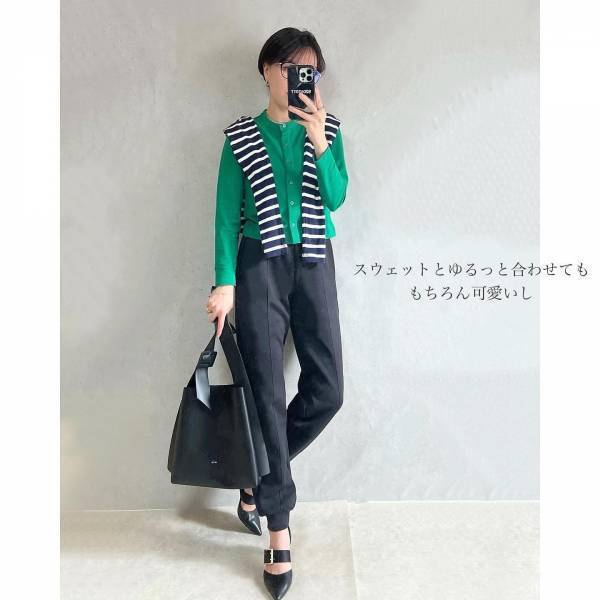 「絶対買った方がいい」「すごすぎない？？」【ユニクロ】「本気でおすすめ」コーデにプラスしたい♡“グリーンカーデ”