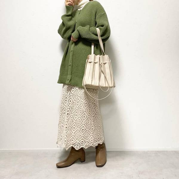 「めっちゃ可愛い〜」と大好評！！カジュアルにもきちんとにも♡【しまむら】“レーススカート”が優勝