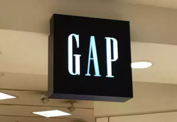 夏冬問わず着回し可能！【GAP】コーディネートの幅も広がる「デニムジャケット」が大活躍！！