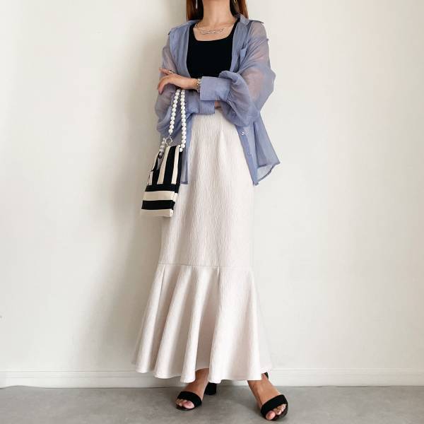 「コーデに一癖」プラスッ！！【しまむら】「オシャレ度がアップ！」の上品シアーシャツ♡