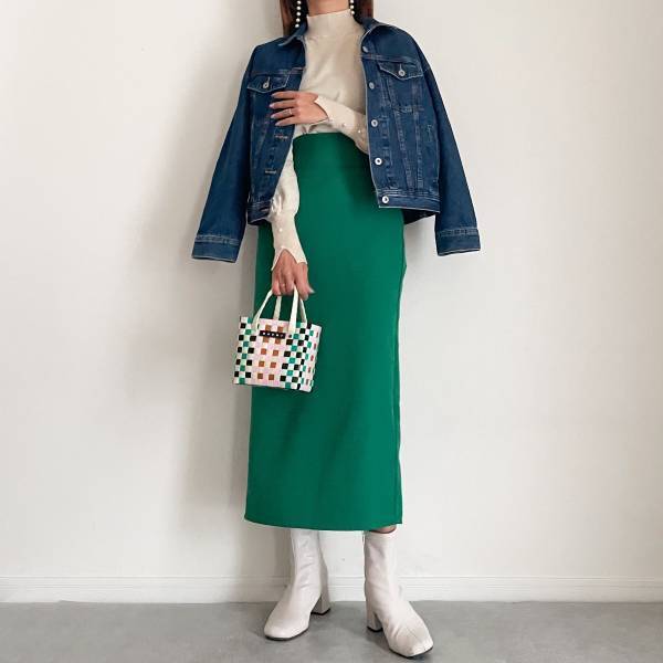 袖口のパールボタンにきゅん♡♡「もっちりした肌触り」「万能ニット！」【aquagarage】”ニットトップス”が着映え間違いなし！