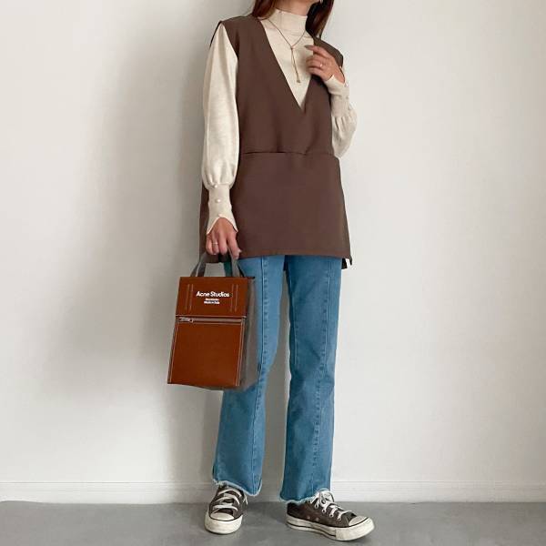 袖口のパールボタンにきゅん♡♡「もっちりした肌触り」「万能ニット！」【aquagarage】”ニットトップス”が着映え間違いなし！