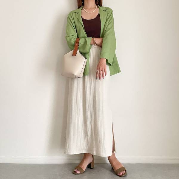 これぞ「大優勝スカート決定」！【GU】「シルエットが美しいと話題」大人女子向け”万能”タイトスカート♡