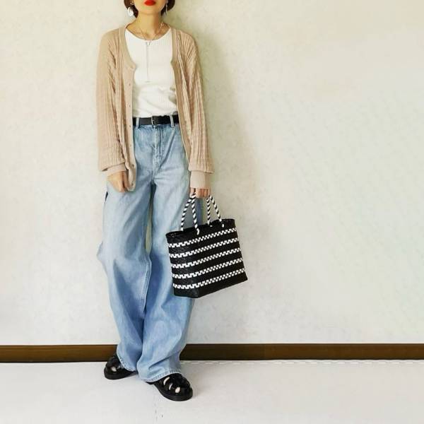 「大人っぽくて素敵」♡【しまむら】「めちゃ可愛い」”シンプル春コーデ”4選