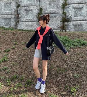 「これは完璧だよぅぅ♡」【ユニクロ】素材もデザインも◎ 話題の「優秀シャツ」