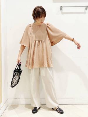 二の腕、隠したい（泣）→【グローバルワーク】へ！ バリエ豊富♡「ふわ袖トップス」