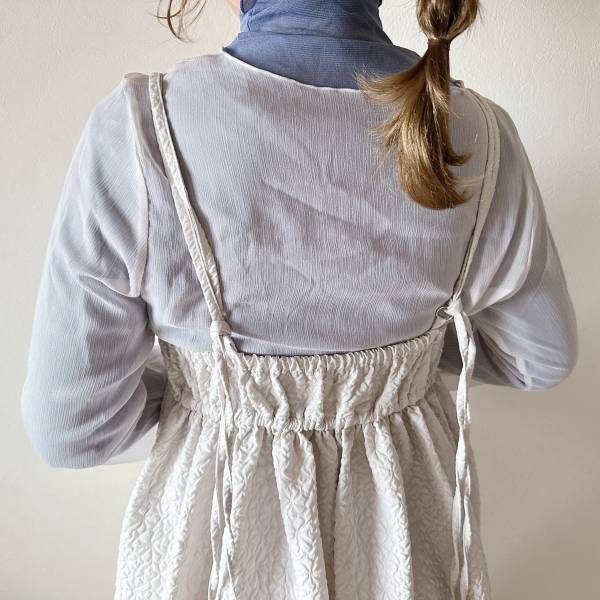 ぽこぽこ素材が可愛すぎーっ♡♡【GRL】大人も着やすい”エンボス花柄フレアキャミワンピース”