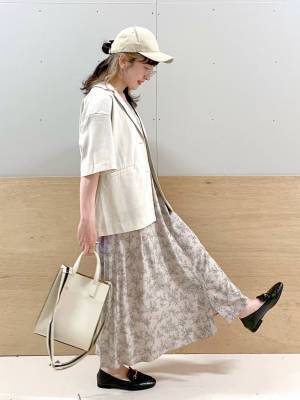 スタッフ「毎年人気」って！【グローバルワーク】主役級の活躍♡ 噂の「柄ワンピ」って？