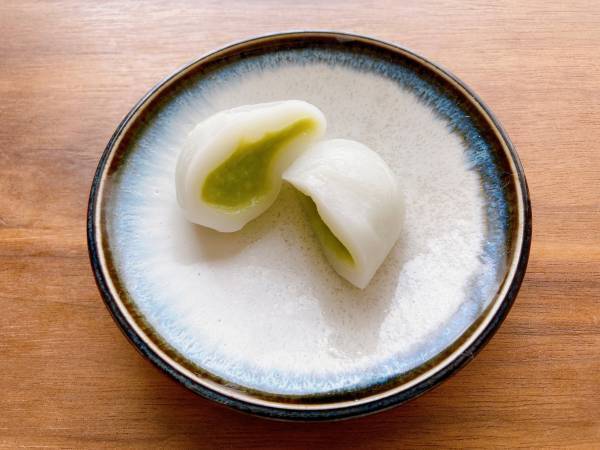 「ぱくっとひとくち」「旨みがぎゅっと濃縮」【セブンイレブン】”ひとくちずんだ団子”は「要チェック」！！