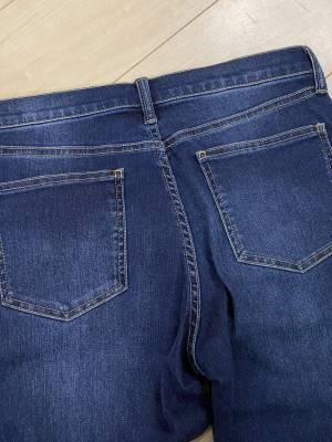 インディゴカラーが夏にぴったり♡気になる部分もカバーできちゃう！【Avail】”ストレートアンクルデニム”